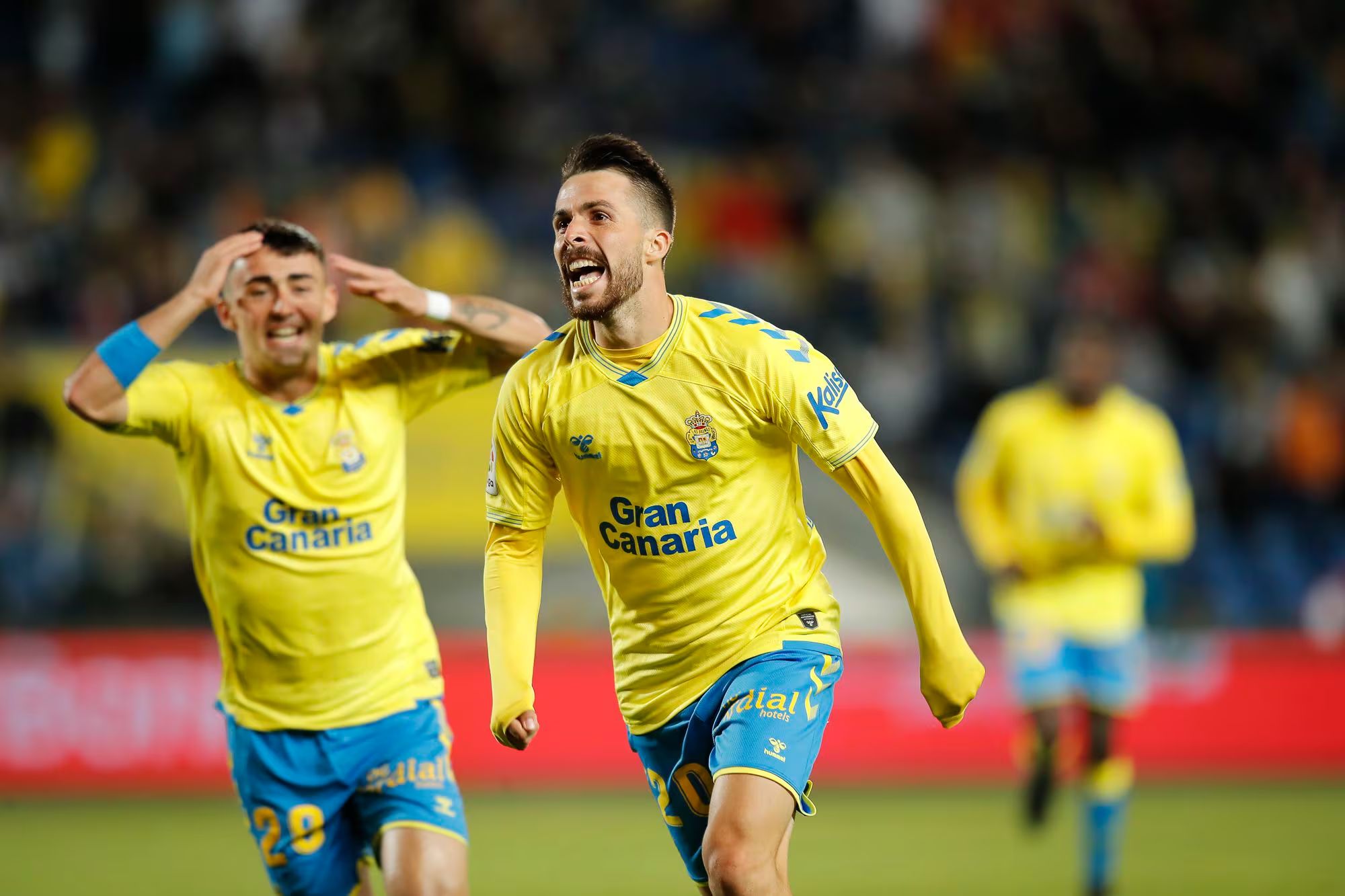 Season in review: Las Palmas film backwards redemption story but still come out heroes