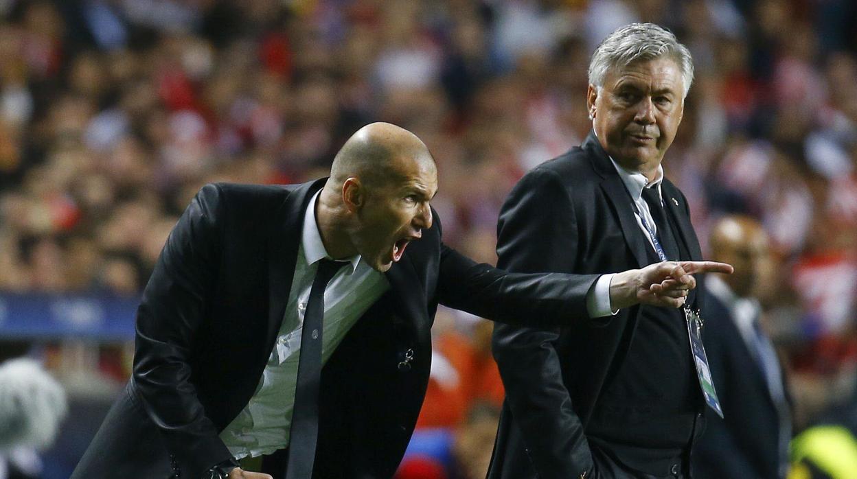 Zinedine Zidane’s stance on a return to Real Madrid as Carlo Ancelotti wobbles