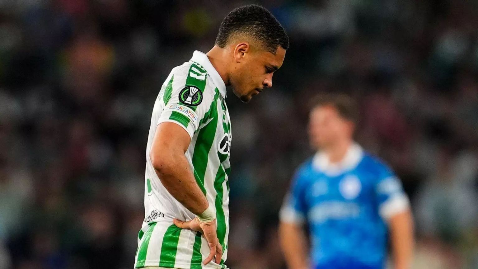 Medical prepared for Vitor Roque as Barcelona and Palmeiras close deal