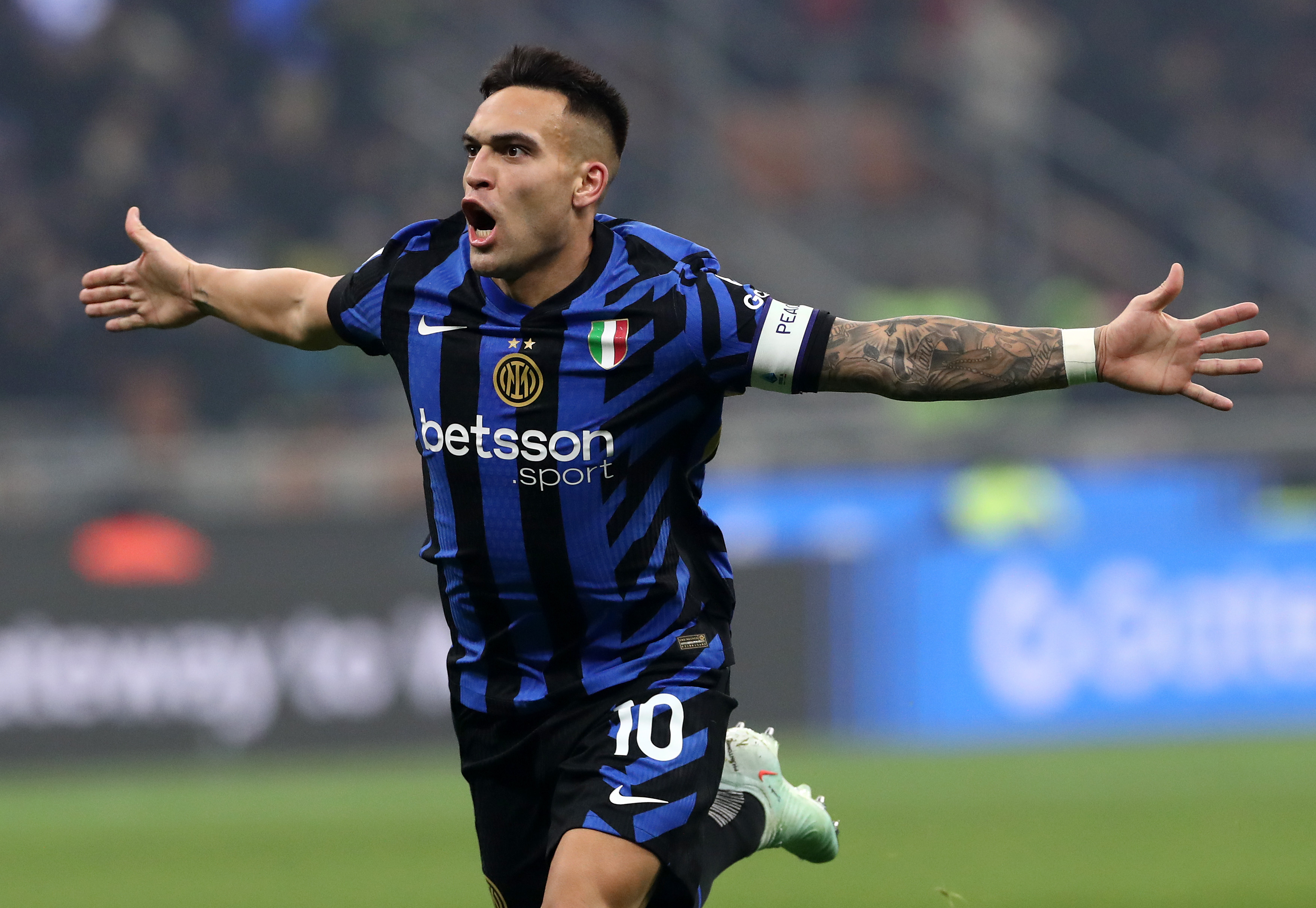 Financial problems caused Barcelona to miss out on blockbuster €110m striker signing