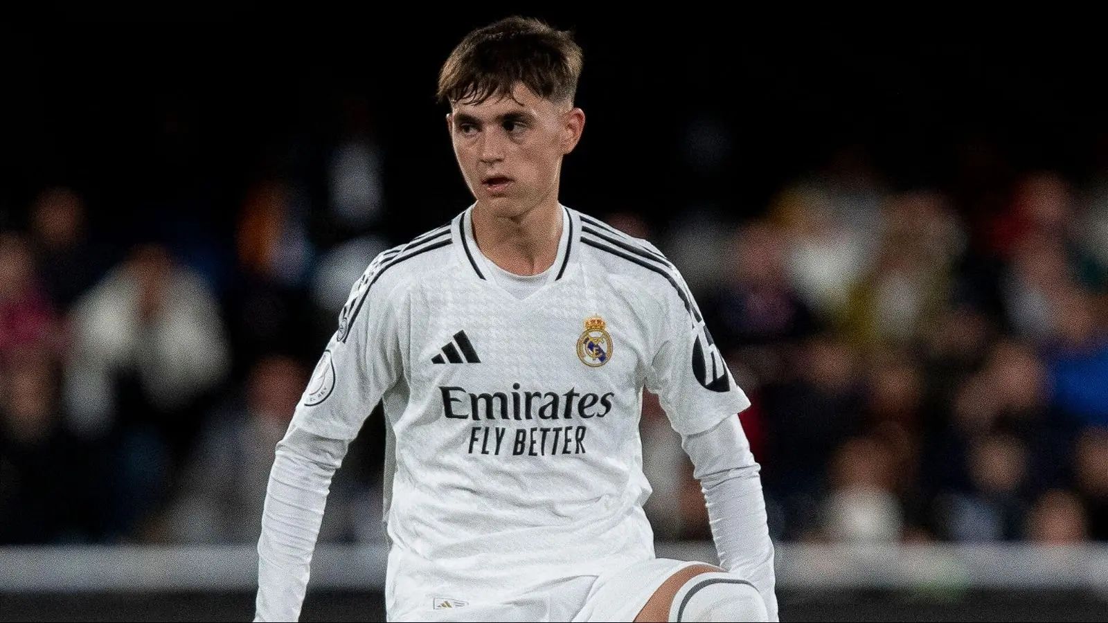 Borussia Dortmund looking to poach Real Madrid defender – offer made –