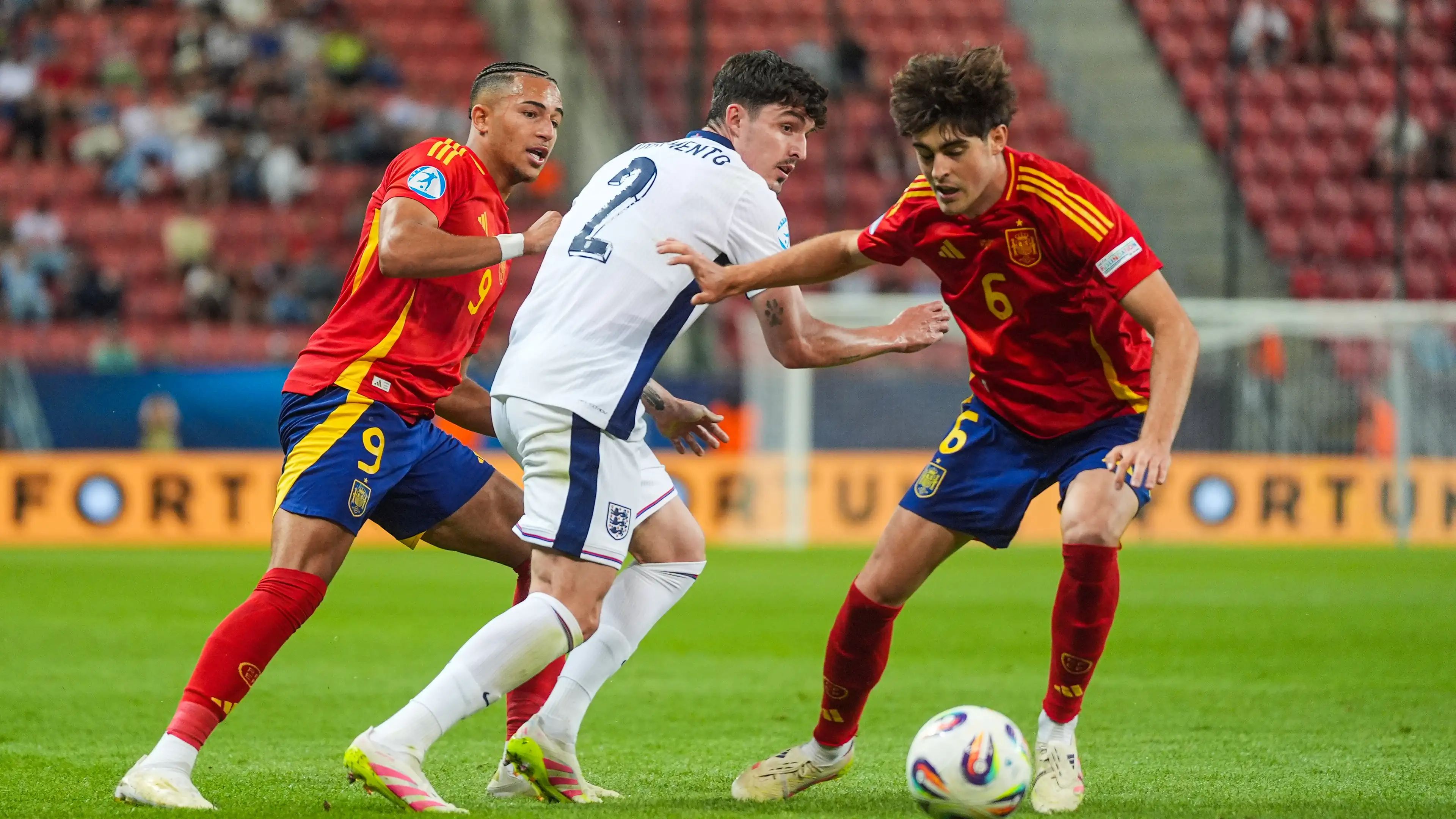 AC Milan reopen talks with 22-year-old Atletico Madrid and Manchester United target
