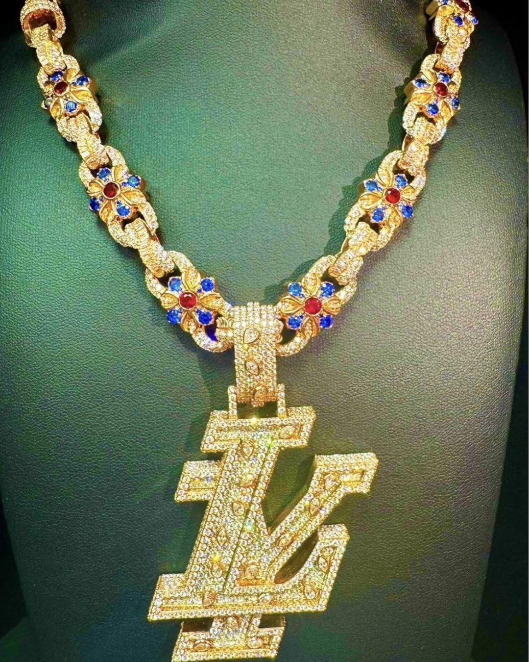 Lamine Yamal's luxury necklace.