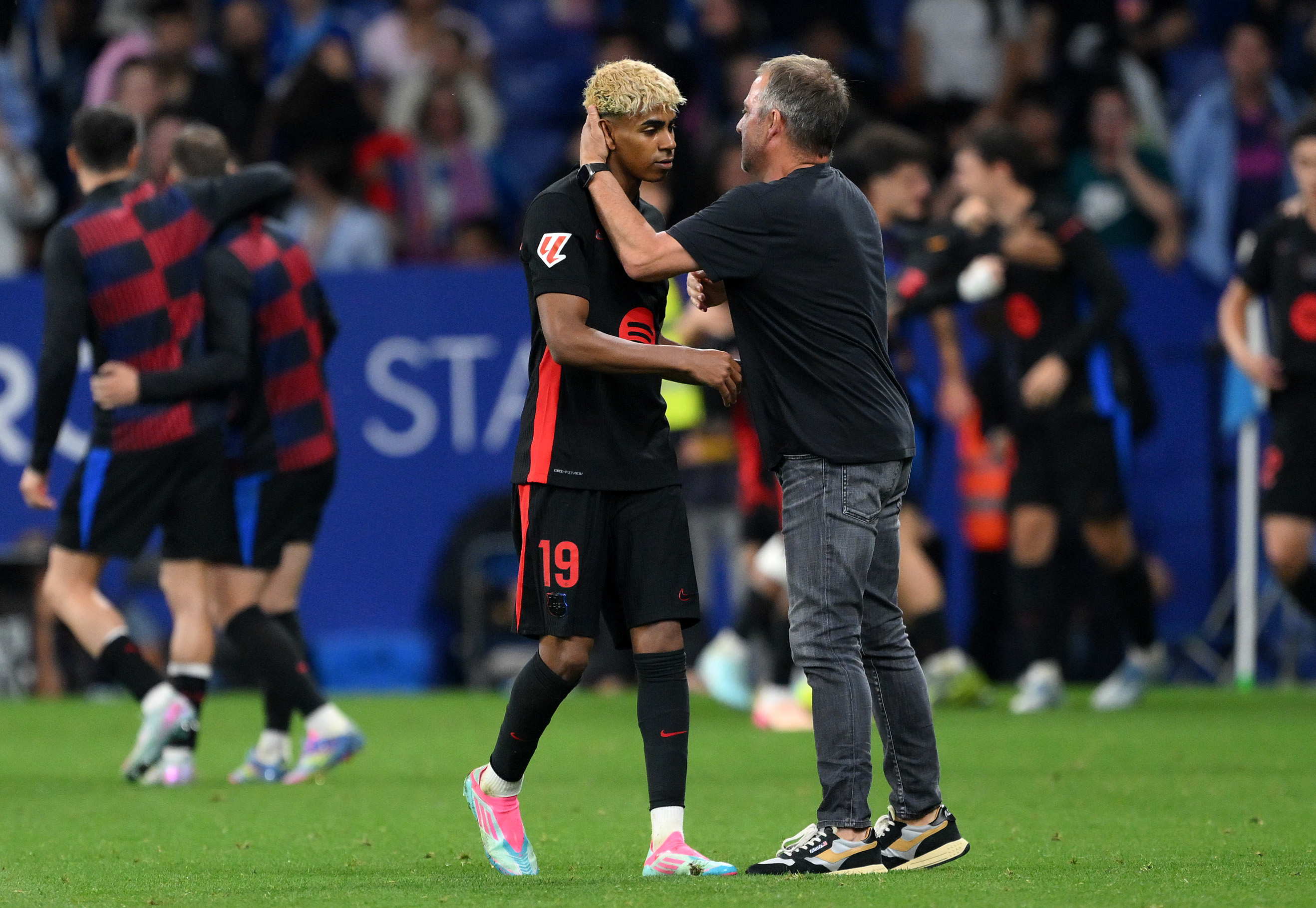Lamine Yamal and Frenkie de Jong receive differing updates on fitness before Newcastle United clash