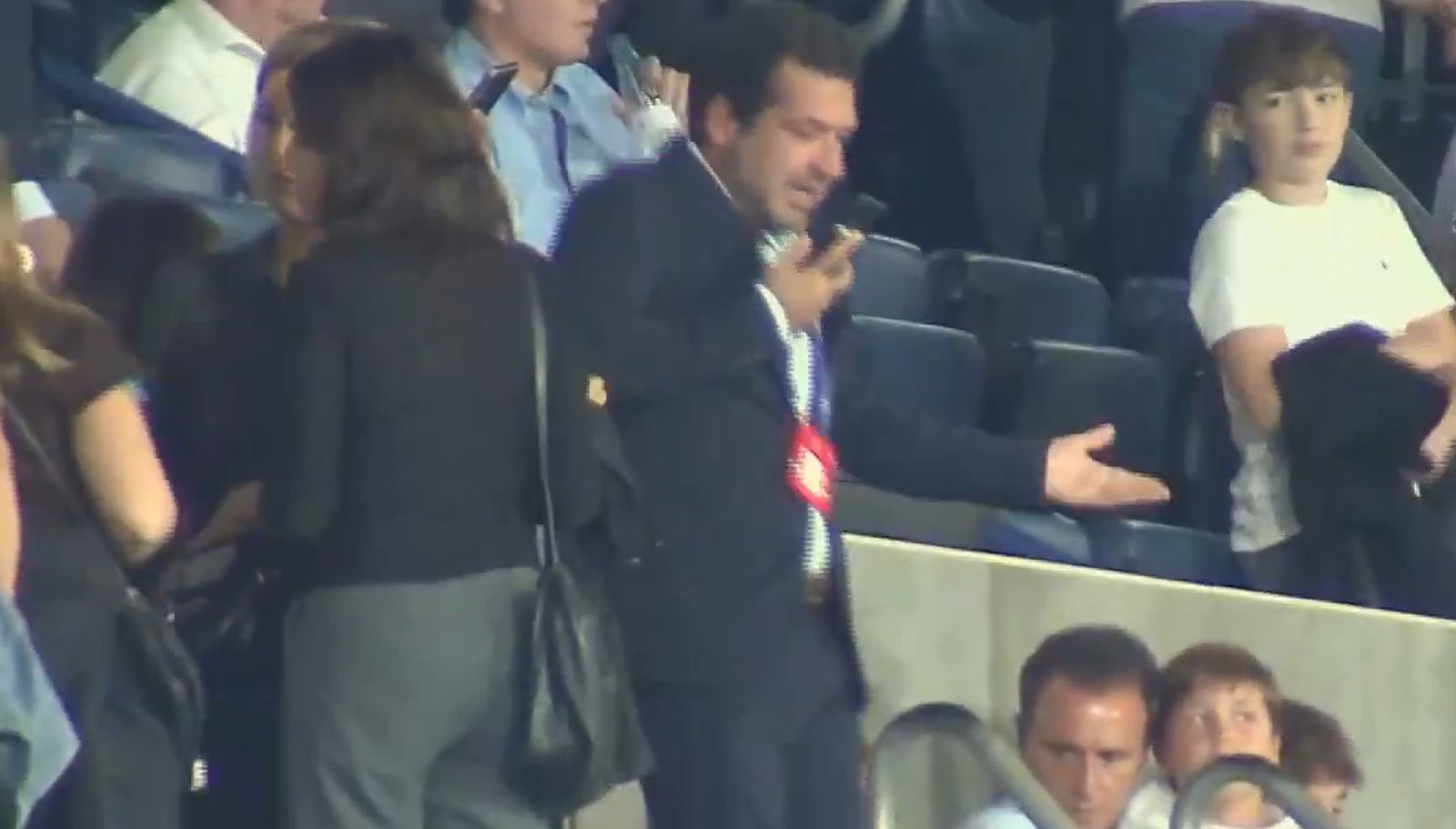 Roig Negueroles reacts at half-time.