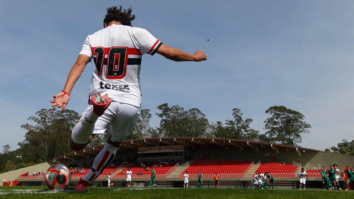 Barcelona keen on 16-year-old Brazilian talent from Sao Paulo