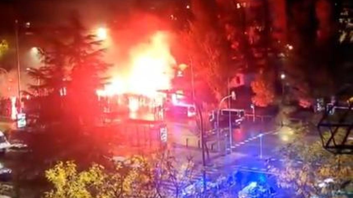 400 ultras clash ahead of Rayo Vallecano-Lech Poznan