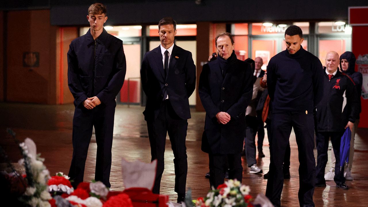 Real Madrid pay tribute to Diogo Jota