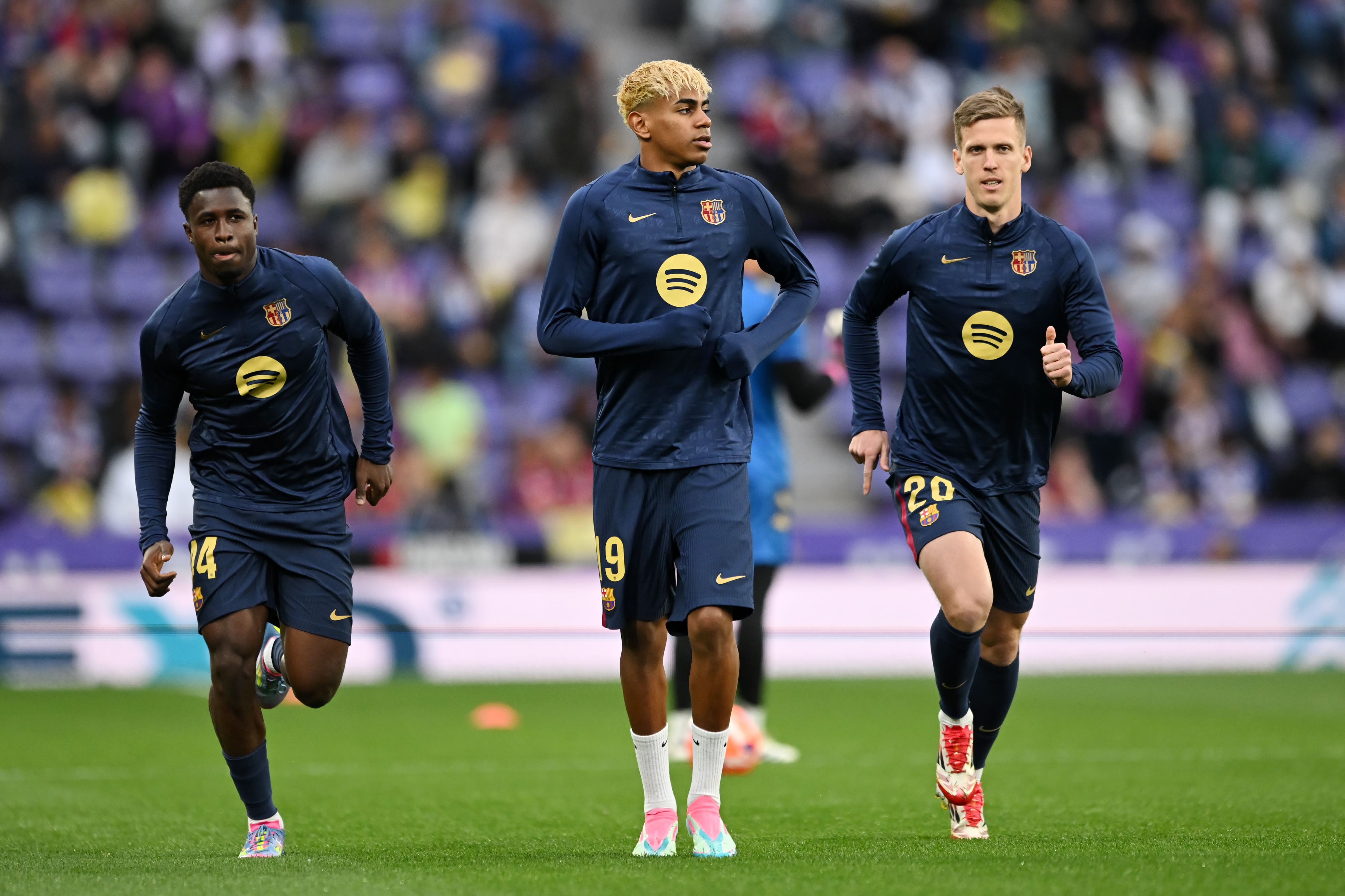 Barcelona confirm injury blow as defender ruled out for four months