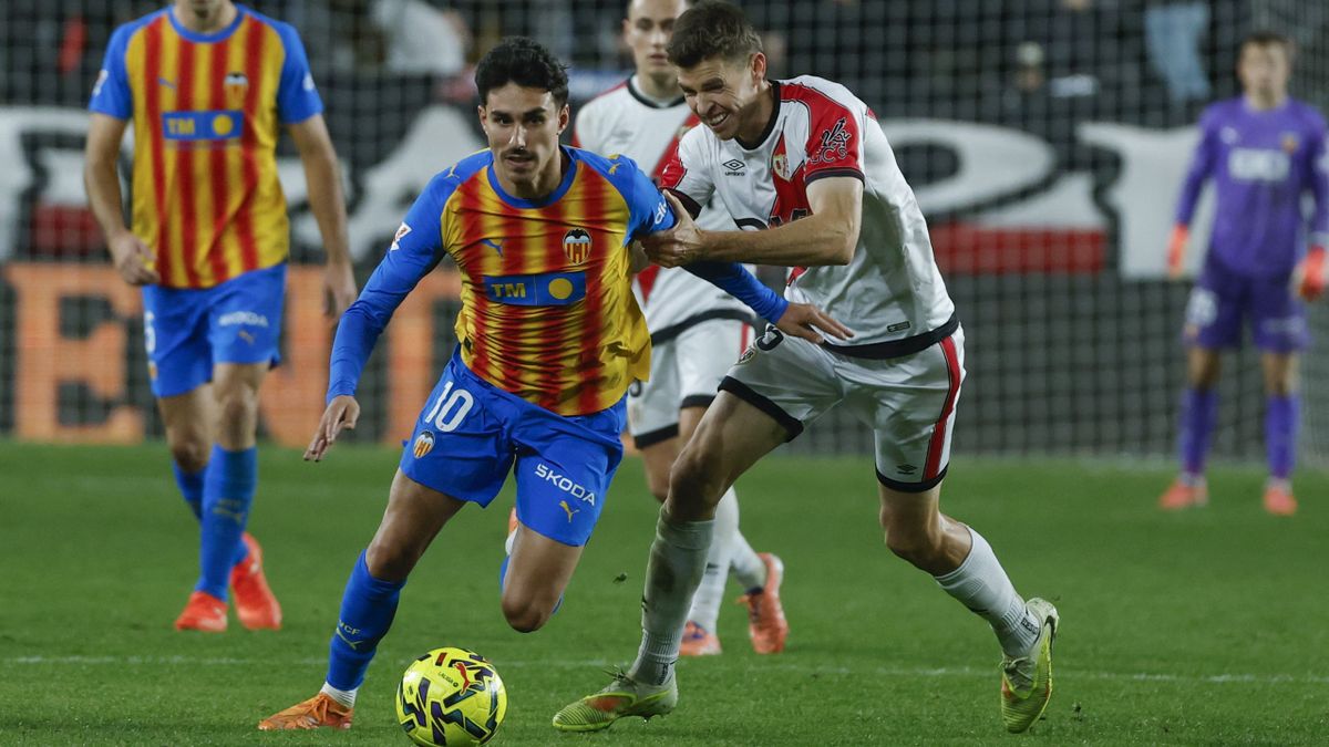 Rayo Vallecano fail to convert dominance into three points against stubborn Valencia