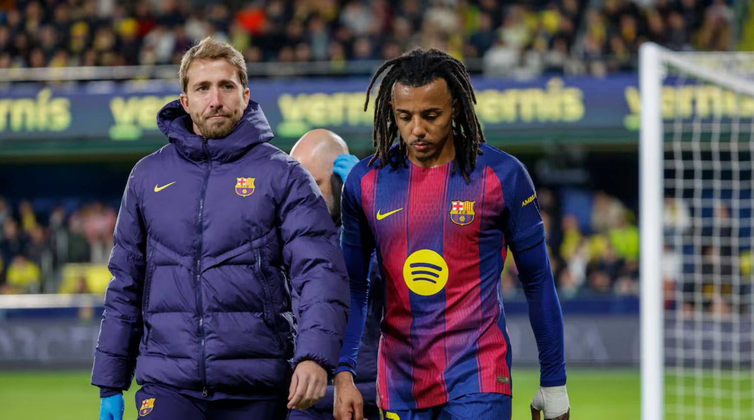 Barcelona allay fears of another defender injury in aftermath of Villarreal victory