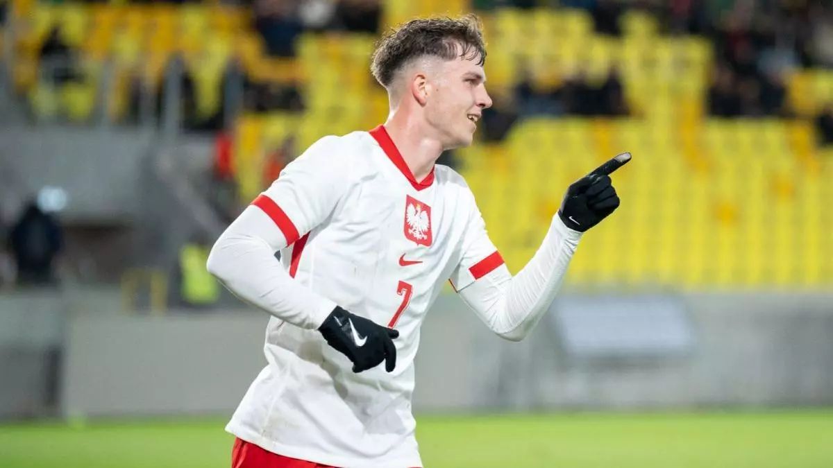 Barcelona send scout to watch teenage talent in Poland