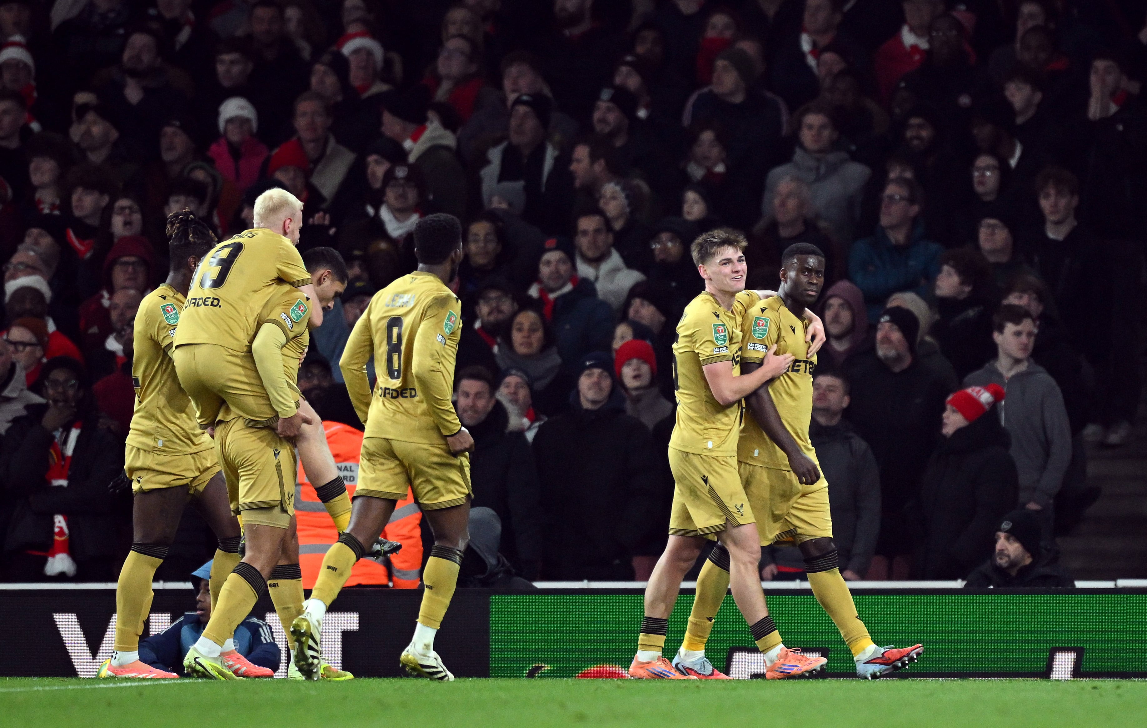 Barcelona and Real Madrid to miss out on defender – “He will sign for Liverpool”