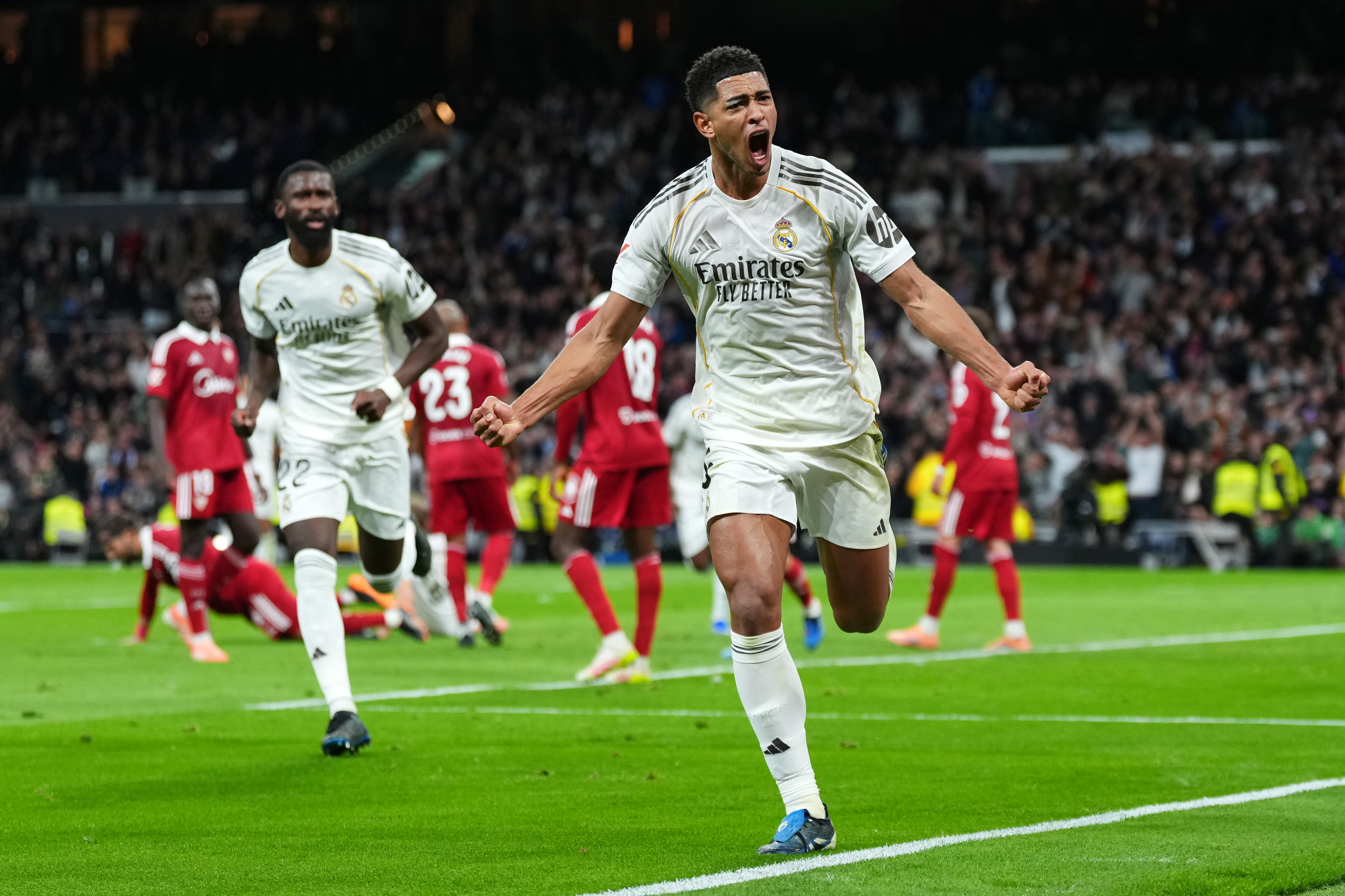 Real Madrid struggle to unconvincing victory over 10-man Sevilla
