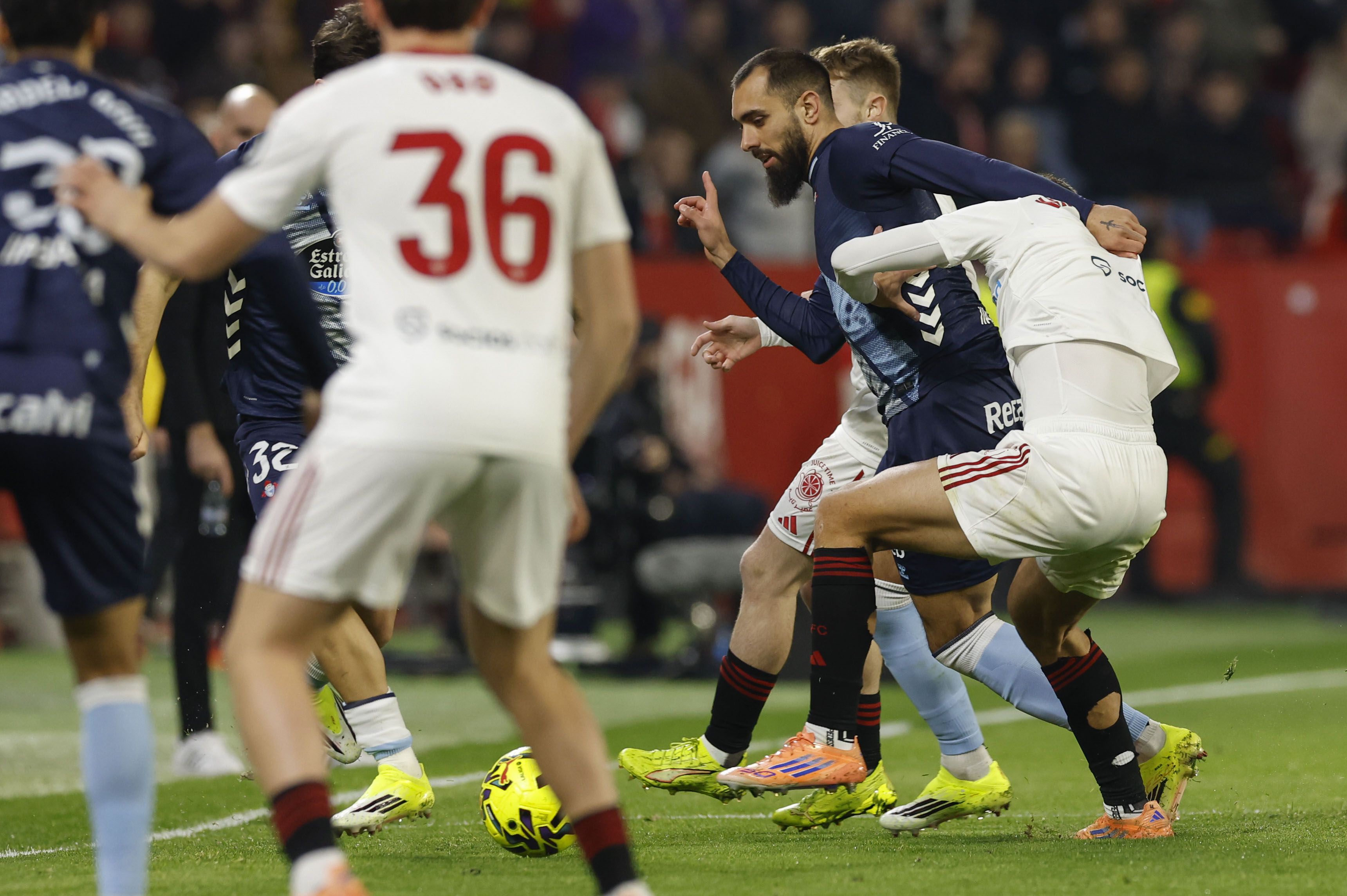 Celta Vigo turn the screw on Sevilla as European challenge heats up