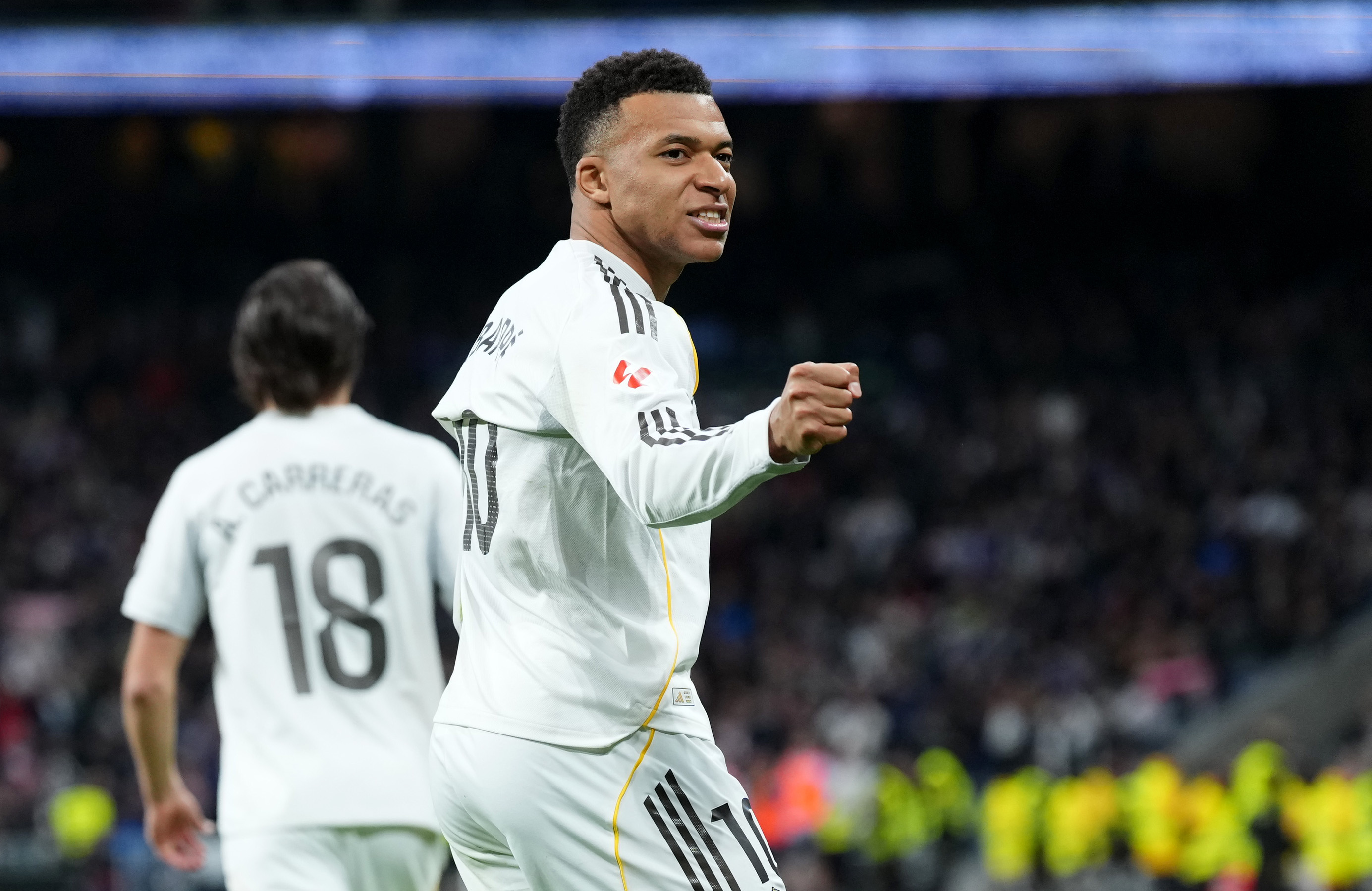 Real Madrid ease Bernabeu anger with victory over Levante