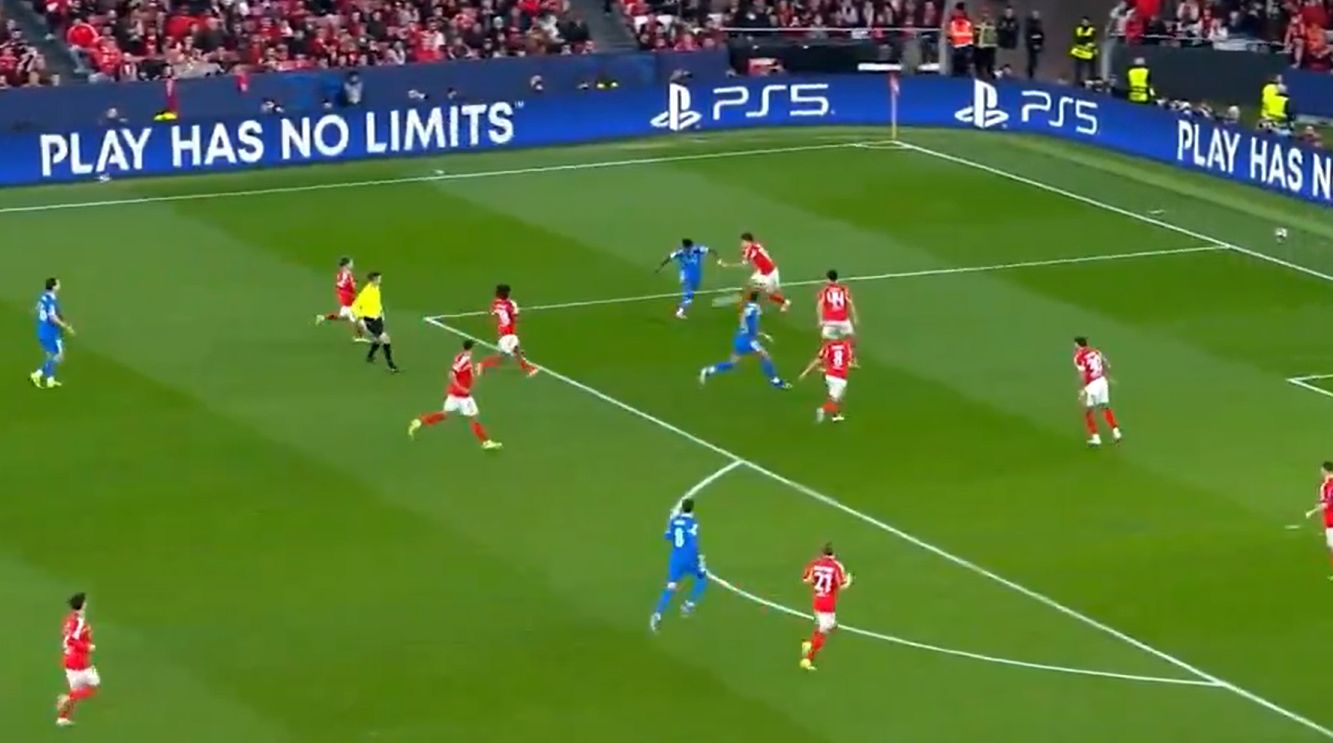 WATCH: Vinicius Junior scores brilliant golazo before walking off pitch in protest