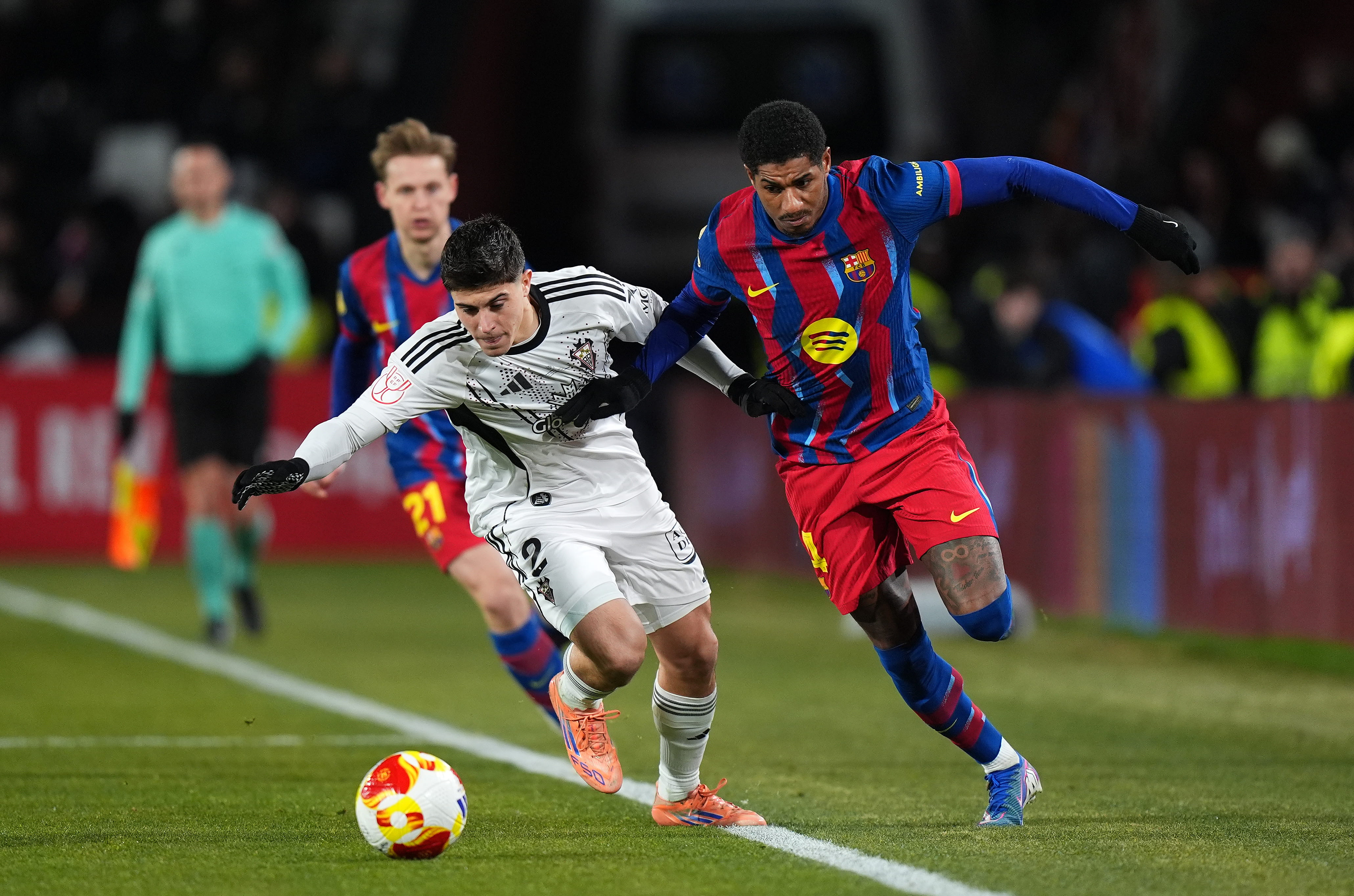 Manchester United rue Marcus Rashford loan agreement with Barcelona