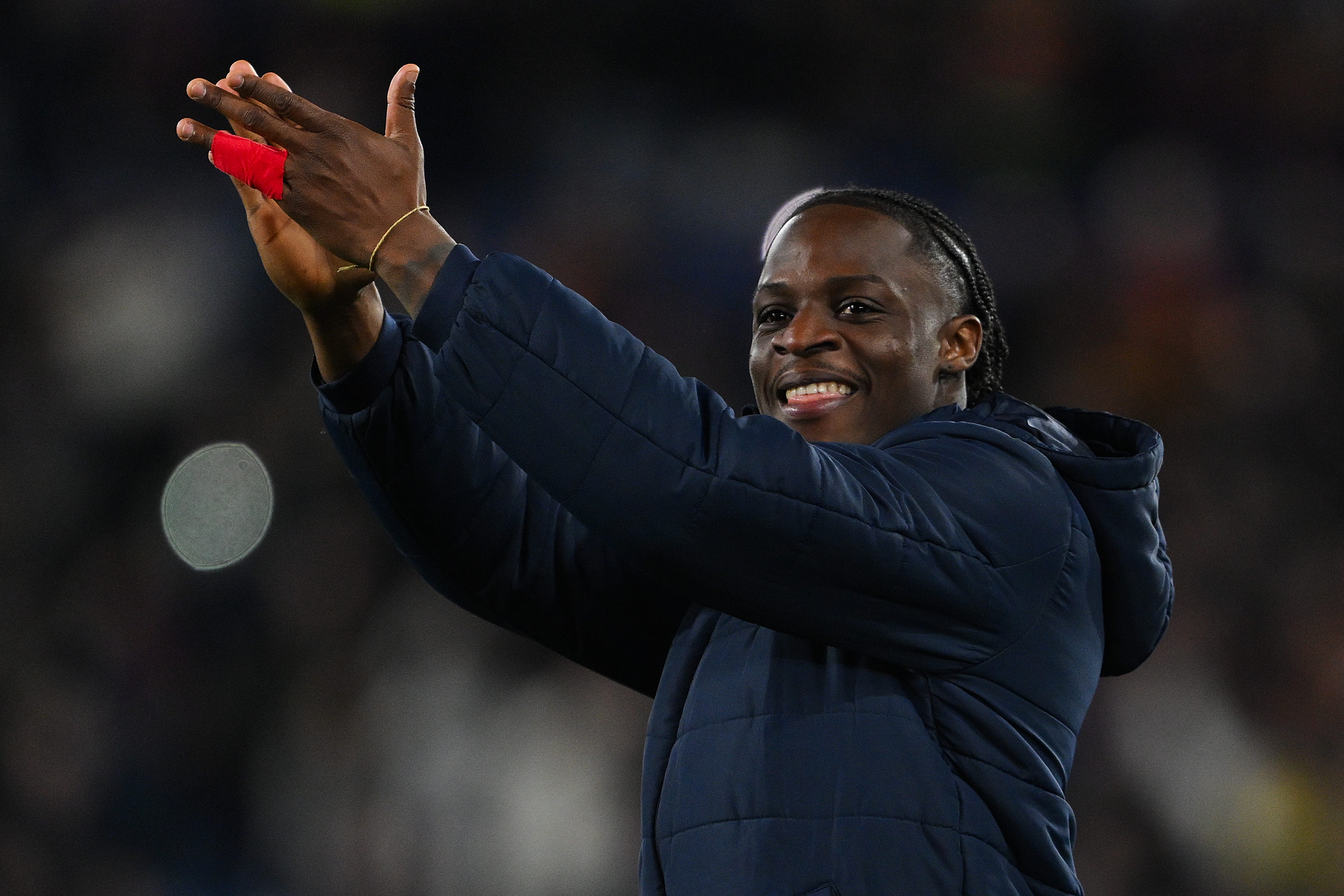 Levante clash with star forward over €30m transfer offer as Barcelona watch on