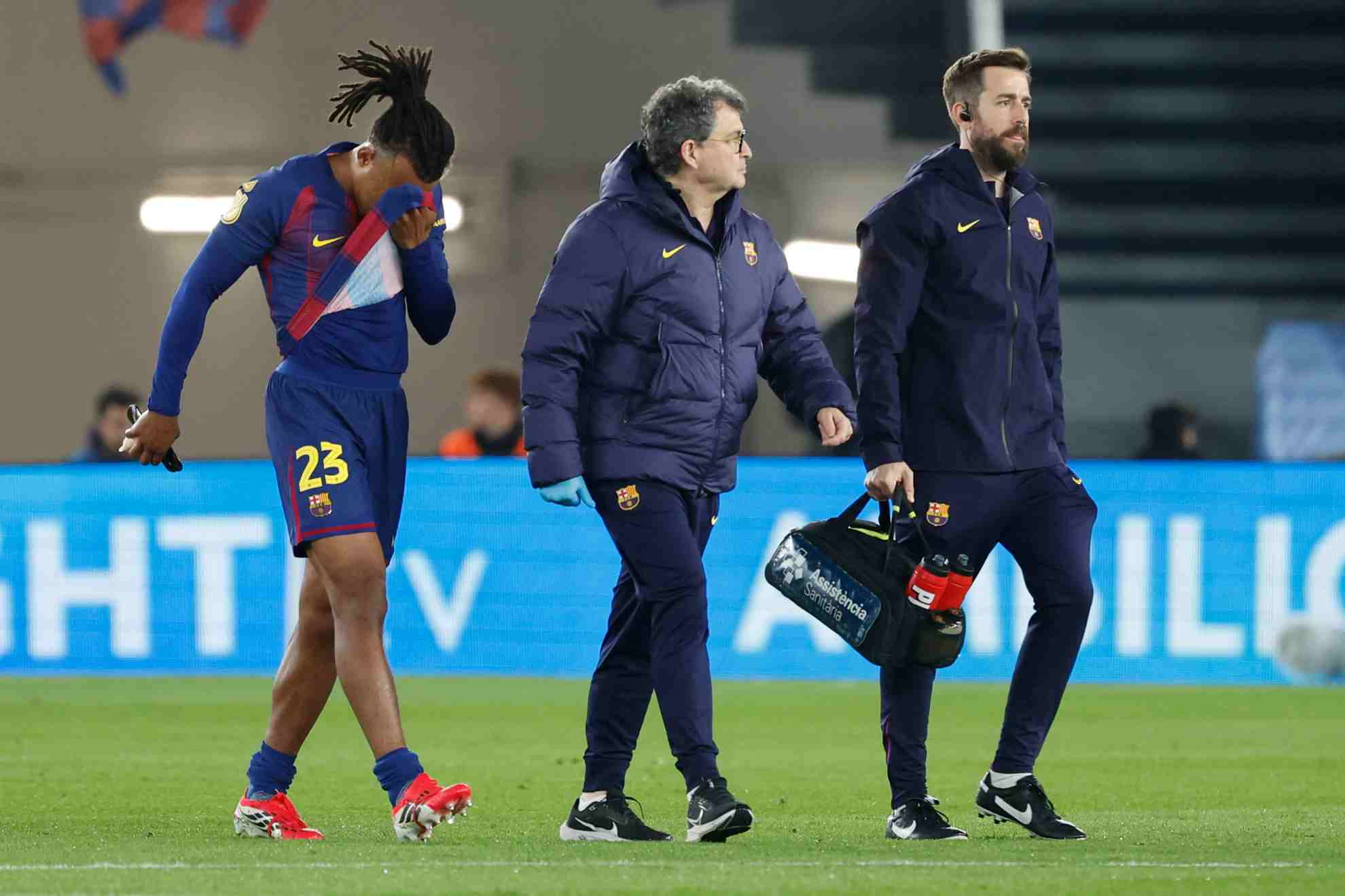 Barcelona to be without two key defenders for Newcastle United clash due to injury
