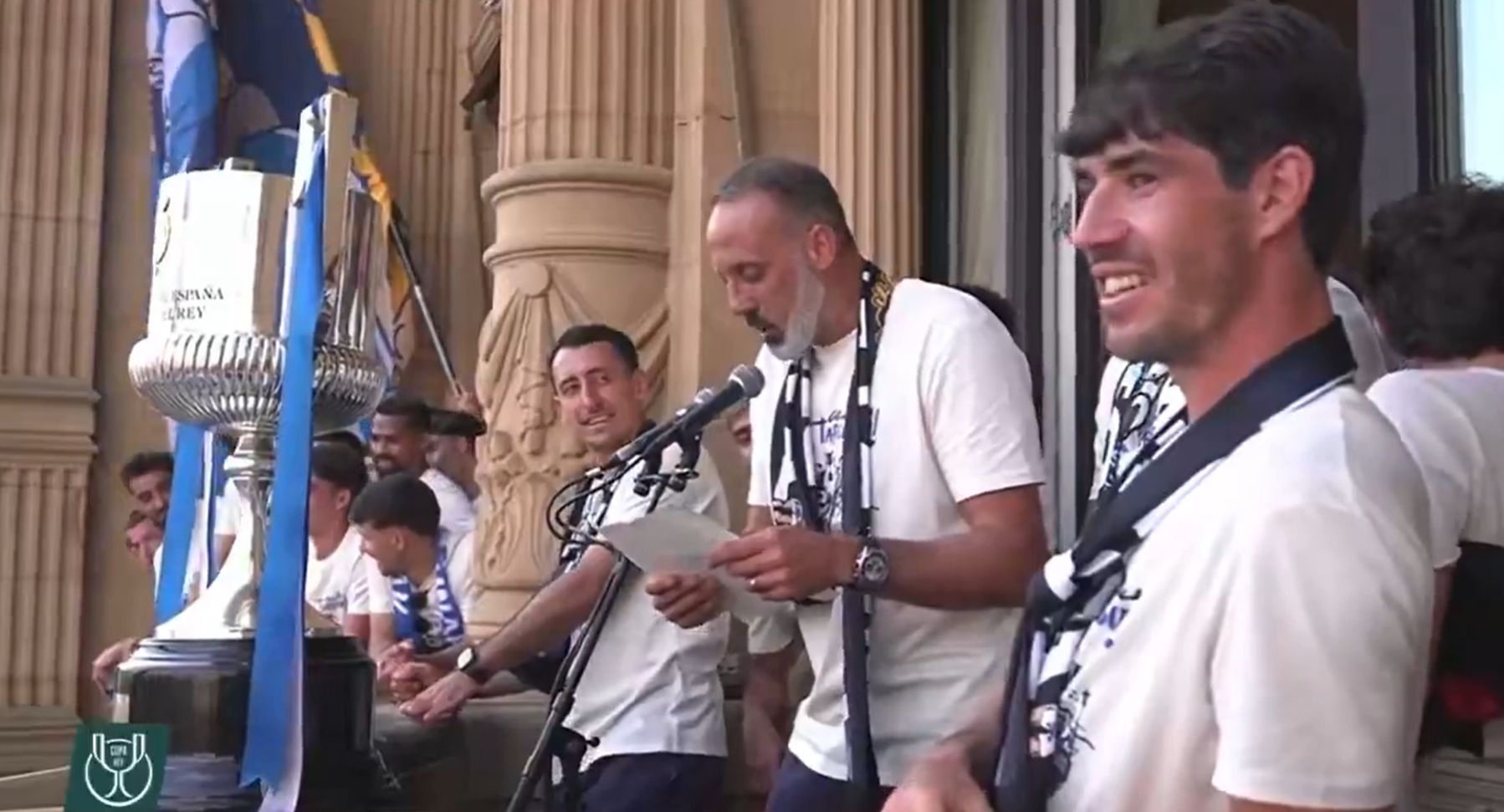 VIDEO: Pellegrino Matarazzo gives speech in Basque during Real Sociedad Copa del Rey celebrations