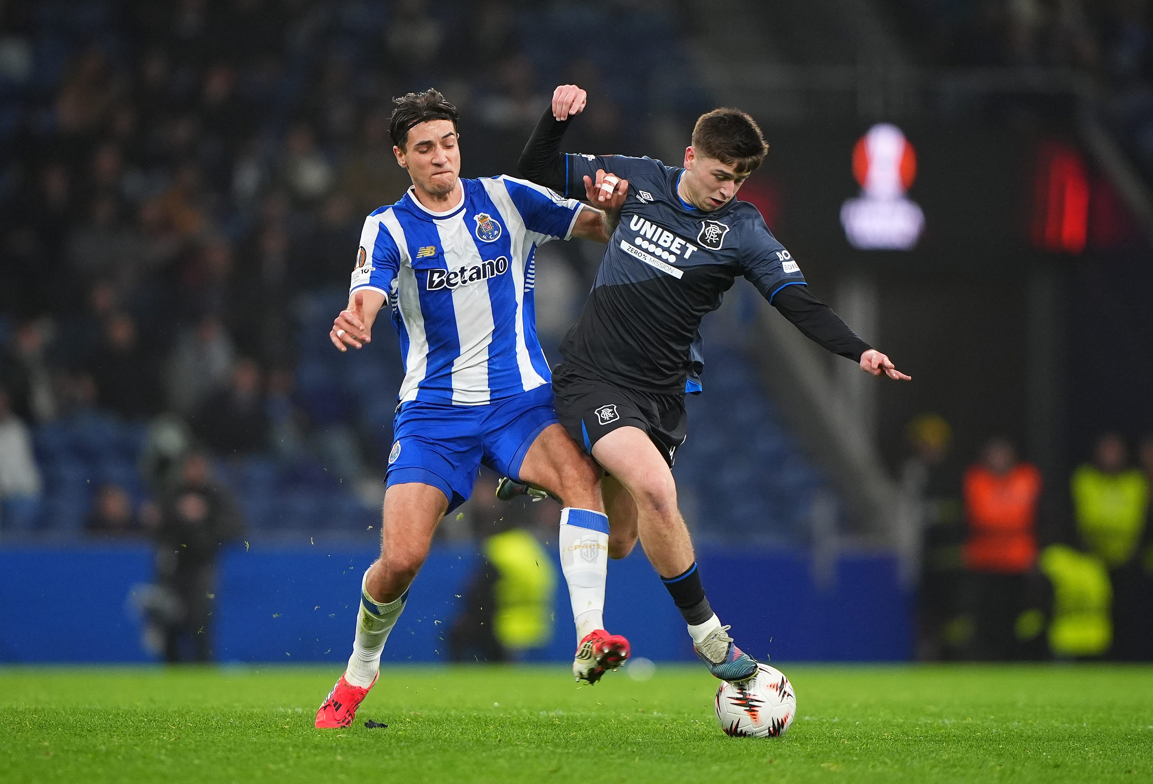 Barcelona set sights on surprise move for former Arsenal defender as alternative to Alessandro Bastoni