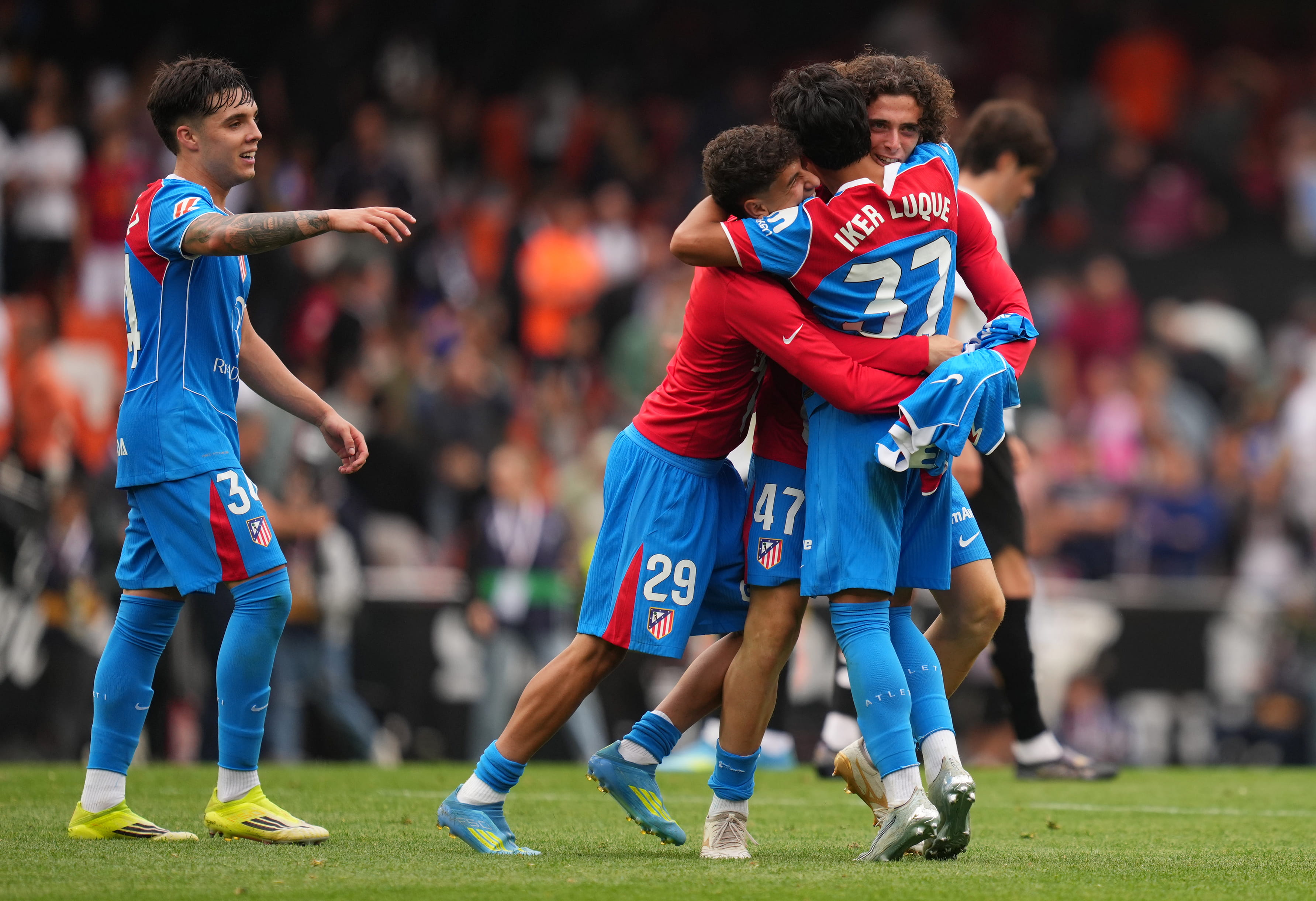 La Liga round-up: Youthful Atletico Madrid prepare for Arsenal showdown with Mestalla win